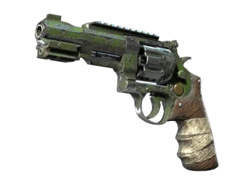 StatTrak™ R8 Revolver | Survivalist (Battle-Scarred)