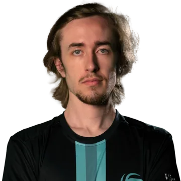 Glitter Quinn Player Sticker — TI 2022