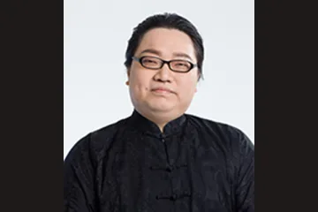 Trove Carafe 2019 Autographed by Dong ‘DC’ Can